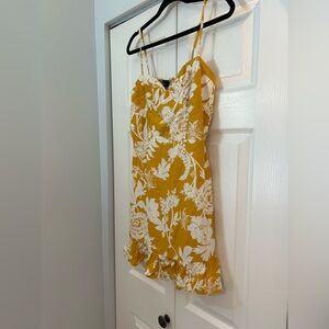 Wild Fable Mustard Floral Sundress Mini Dress Smocked Back Size Medium